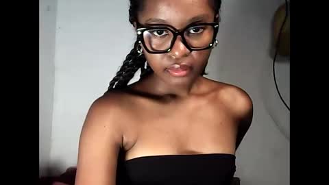 ellah245 online show from 2, 3, 2026