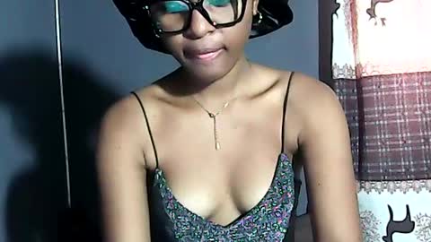ellah245 online show from 6, 7, 2026