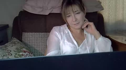 Snapshot of ellajohnsonx chatting on 19, 10, 2025 ellajohnsonx online show from 19, 10, 2025