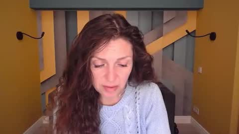 EllaLongs online show from 2, 5, 2026
