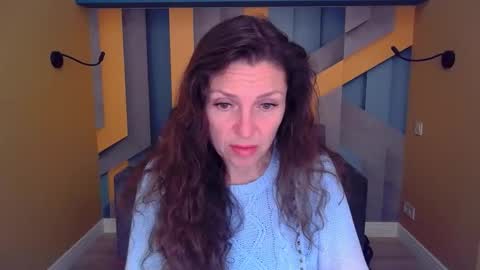 EllaLongs online show from 4, 5, 2026