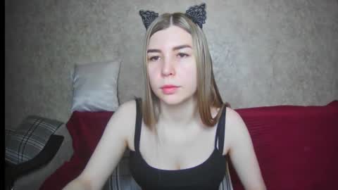 Snapshot of ellanuar chatting on 6, 3, 2025 EllaNuar online show from 6, 3, 2025