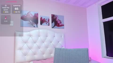 Snapshot of ellarosee_ chatting on 22, 2, 2025 ellarosee_ online show from 22, 2, 2025