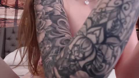 Elle online show from 22, 9, 2025