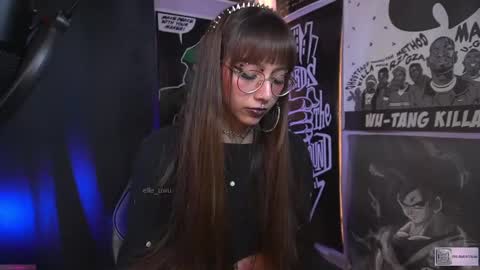 Snapshot of elle_uwu chatting on 4, 3, 2025 follow me on instagram . online show from 4, 3, 2025