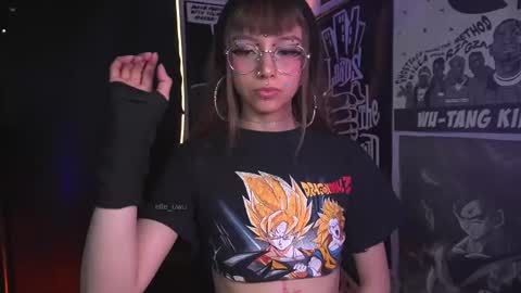 Snapshot of elle_uwu chatting on 8, 3, 2026 follow me on instagram . online show from 8, 3, 2026