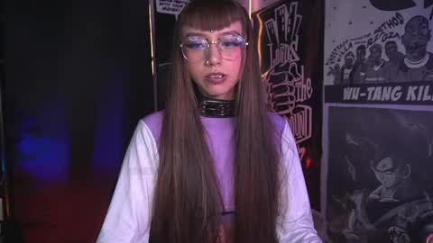 Snapshot of elle_uwu chatting on 29, 3, 2026 follow me on instagram . online show from 29, 3, 2026