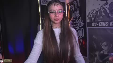 Snapshot of elle_uwu chatting on 25, 6, 2026 follow me on instagram . online show from 25, 6, 2026