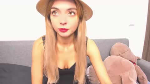 Snapshot of ellen_flow chatting on 7, 12, 2024 ellen_flow online show from 7, 12, 2024