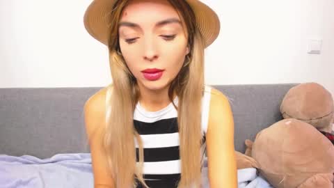 Snapshot of ellen_flow chatting on 10, 12, 2024 ellen_flow online show from 10, 12, 2024