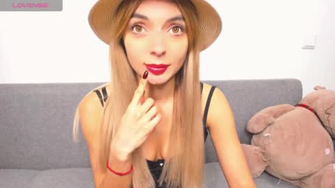 Snapshot of ellen_flow chatting on 11, 12, 2024 ellen_flow online show from 11, 12, 2024