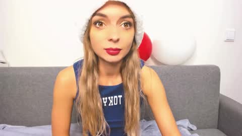 Snapshot of ellen_flow chatting on 17, 12, 2024 ellen_flow online show from 17, 12, 2024