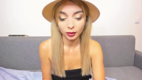 Snapshot of ellen_flow chatting on 9, 2, 2025 ellen_flow online show from 9, 2, 2025