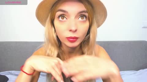 Snapshot of ellen_flow chatting on 16, 2, 2025 ellen_flow online show from 16, 2, 2025