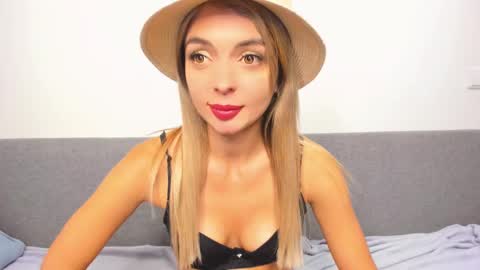 Snapshot of ellen_flow chatting on 20, 2, 2025 ellen_flow online show from 20, 2, 2025