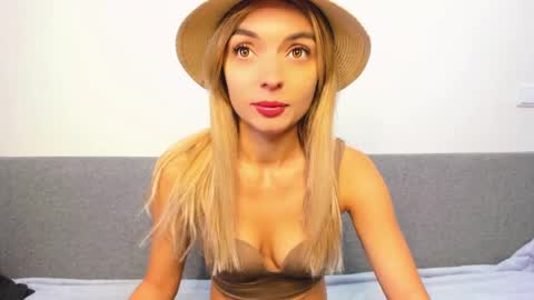 Snapshot of ellen_flow chatting on 1, 3, 2025 ellen_flow online show from 1, 3, 2025