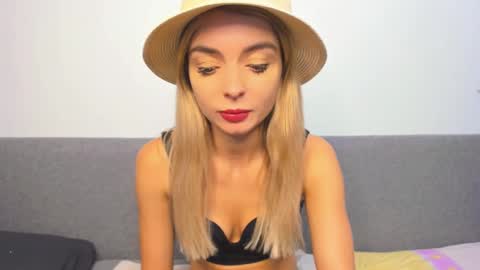 Snapshot of ellen_flow chatting on 2, 3, 2025 ellen_flow online show from 2, 3, 2025