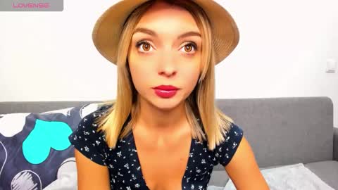 Snapshot of ellen_flow chatting on 1, 10, 2025 ellen_flow online show from 1, 10, 2025