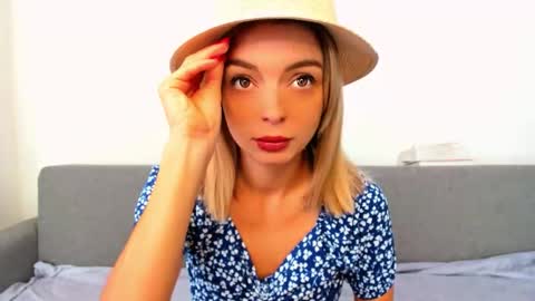 Snapshot of ellen_flow chatting on 11, 10, 2025 ellen_flow online show from 11, 10, 2025