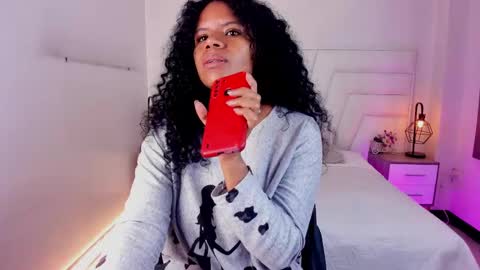  Ellie   online show from 25, 2, 2025