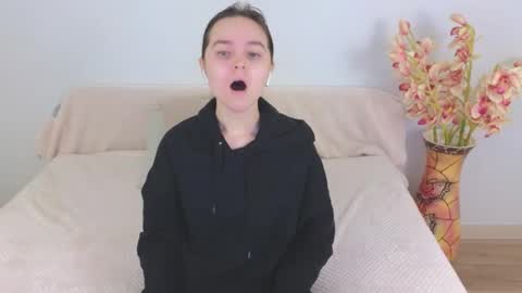 Ellie online show from 25, 2, 2025