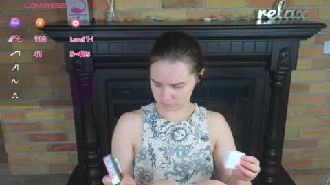 Snapshot of ellie_babyy chatting on 1, 7, 2026 Ellie online show from 1, 7, 2026