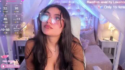 Snapshot of ellie_jhonson_ chatting on 22, 2, 2025 Ellie Jhonson online show from 22, 2, 2025