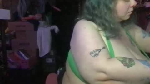 Ellie Louise online show from 25, 3, 2026