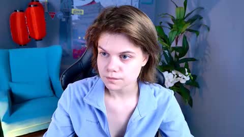 elliemurler online show from 9, 11, 2025