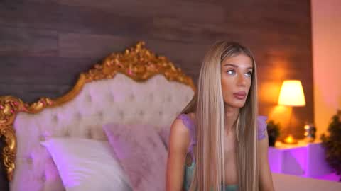 Ellie online show from 13, 10, 2025