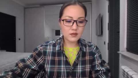 Snapshot of elliesoft chatting on 19, 11, 2025 elliesoft online show from 19, 11, 2025