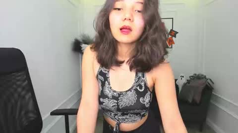 Snapshot of ellievensda chatting on 31, 10, 2025 ellievensda online show from 31, 10, 2025