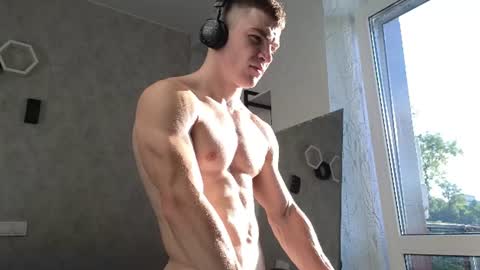 elliot_muscle04 online show from 30, 6, 2026