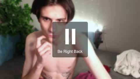 ellis_rin online show from 21, 10, 2025