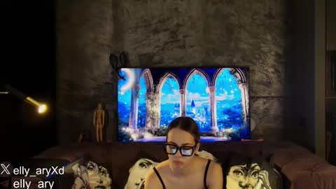 elly_ary online show from 3, 2, 2026