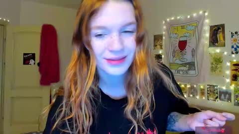 Snapshot of elly_milas chatting on 26, 2, 2026 Elly Fansly online show from 26, 2, 2026