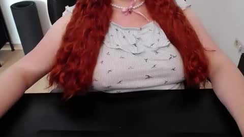 Elly online show from 18, 5, 2026