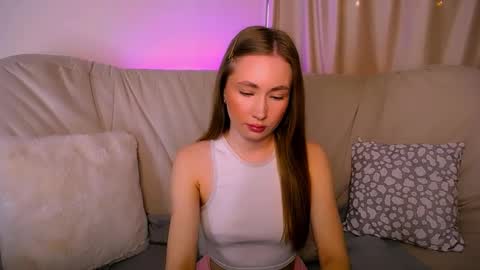  Elly  online show from 28, 3, 2026