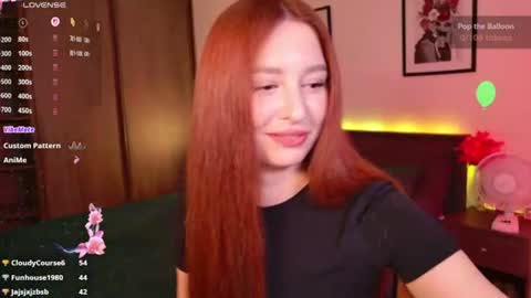 Snapshot of ellypeach chatting on 17, 7, 2026 EllyPeach online show from 17, 7, 2026