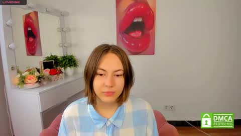 elma_lily online show from 10, 10, 2025