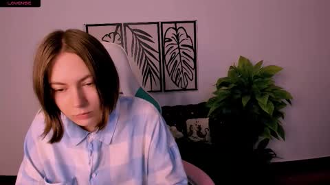 elma_lily online show from 11, 10, 2025