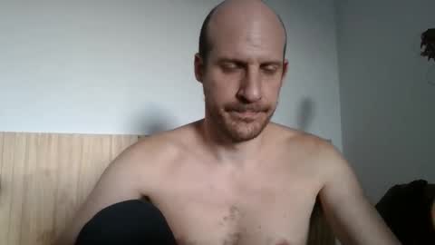 Mati Restrepo online show from 13, 3, 2026