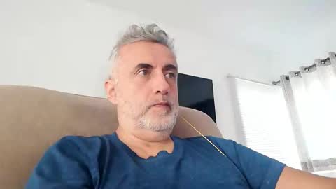 Snapshot of elmejorfvb2 chatting on 8, 2, 2025 fer online show from 8, 2, 2025