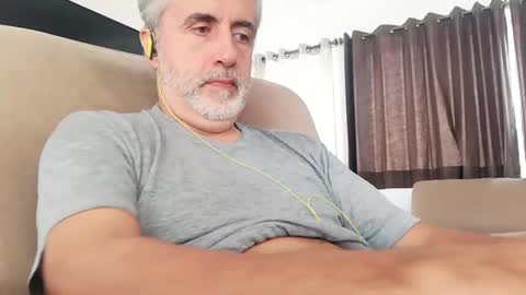 Snapshot of elmejorfvb2 chatting on 9, 9, 2025 fer online show from 9, 9, 2025