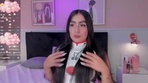 Snapshot of elodie_walker chatting on 17, 3, 2026 Elodie online show from 17, 3, 2026