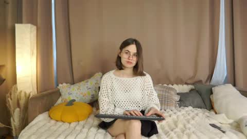 Snapshot of eloisaranft chatting on 18, 3, 2026 Eliza online show from 18, 3, 2026