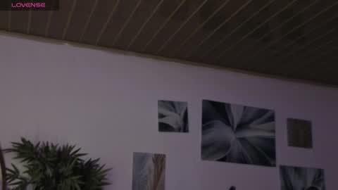 Snapshot of eloisee_ chatting on 16, 5, 2026 Eloise . online show from 16, 5, 2026