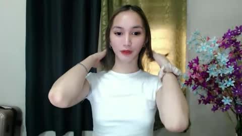 Snapshot of elora_charming chatting on 13, 1, 2025 elora_charming online show from 13, 1, 2025