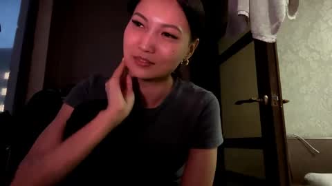 Mia online show from 14, 4, 2026