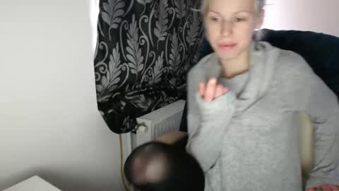 Snapshot of elssa_rush chatting on 7, 3, 2025 elssa_rush online show from 7, 3, 2025